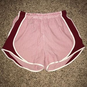 ✅SHORTIES BY LAUREN JAMES SEERSUCKER SHORTS SZ M✅